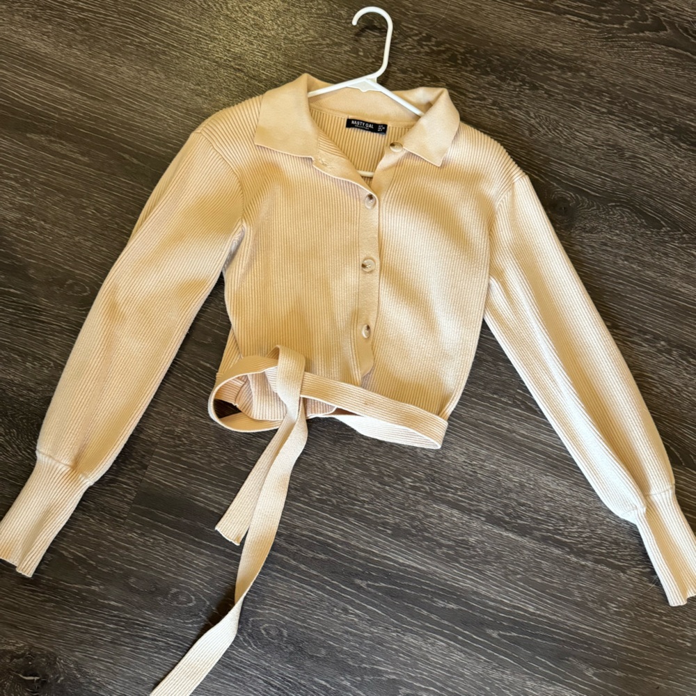 SOLD - Nasty Gal knitted set - size 4 - Cream - Picture 3 of 8